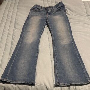 Levi's Women's Flare Jeans in Classic Blue